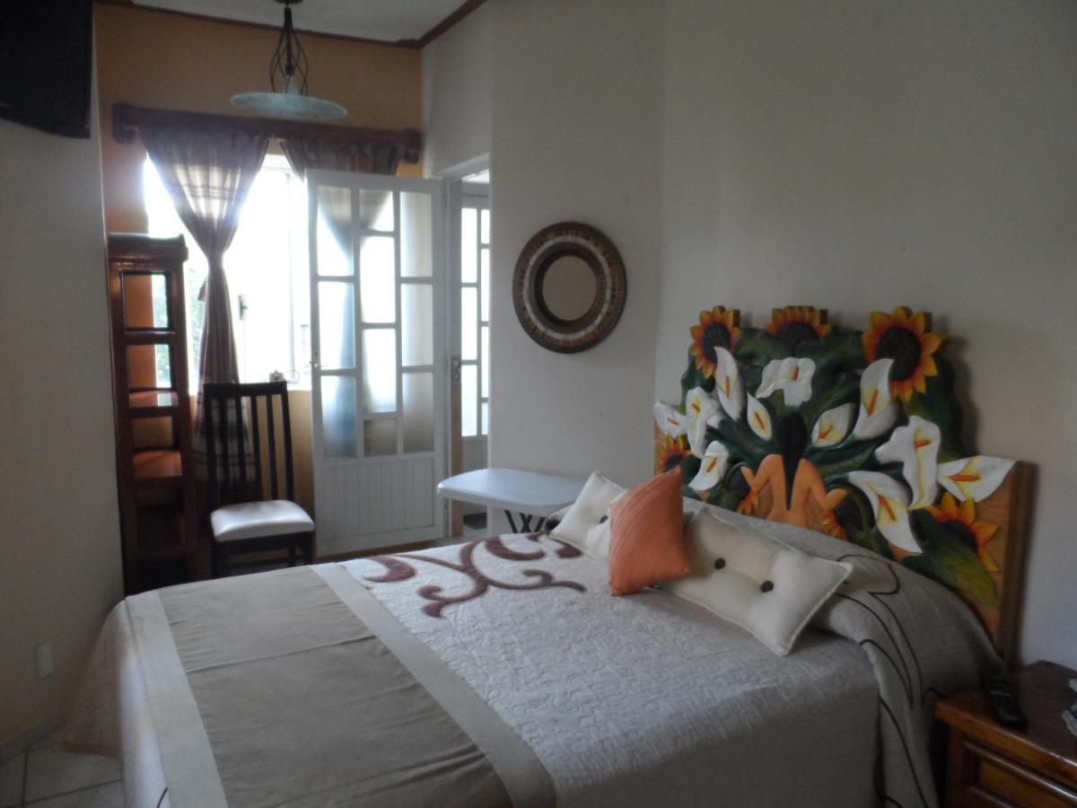 Hotel Internacional Malitsin Гуанахуато Екстериор снимка