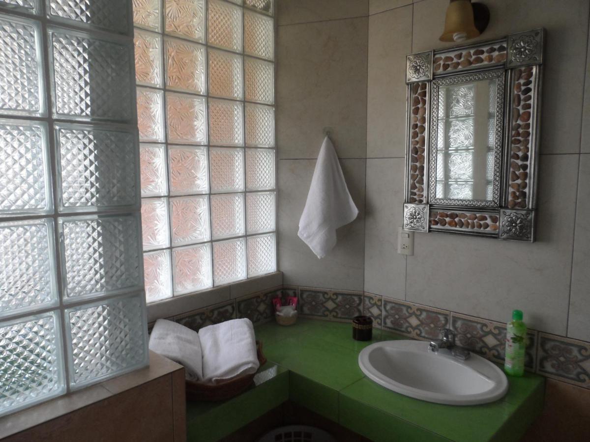 Hotel Internacional Malitsin Гуанахуато Екстериор снимка